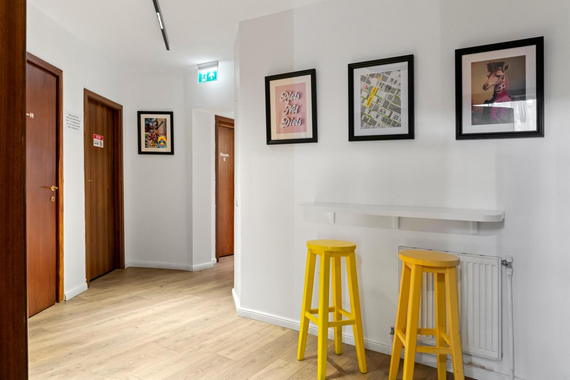 Nest Boutique Hostel 布加勒斯特 外观 照片