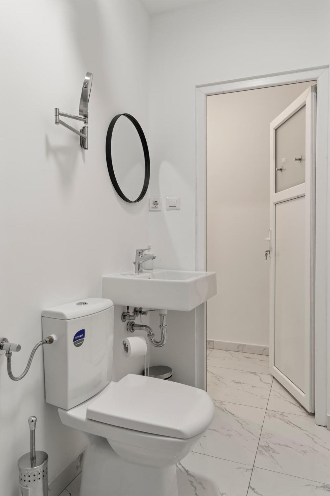 Nest Boutique Hostel 布加勒斯特 外观 照片