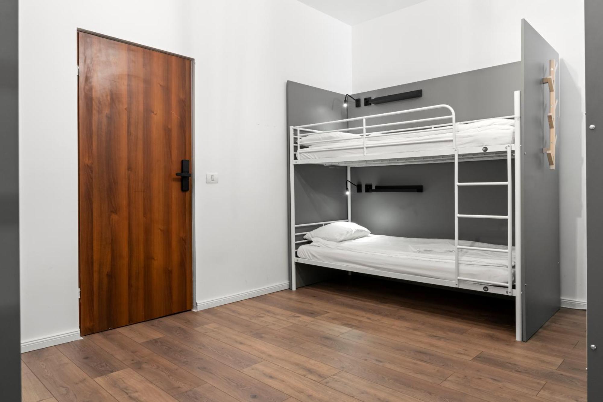 Nest Boutique Hostel 布加勒斯特 外观 照片