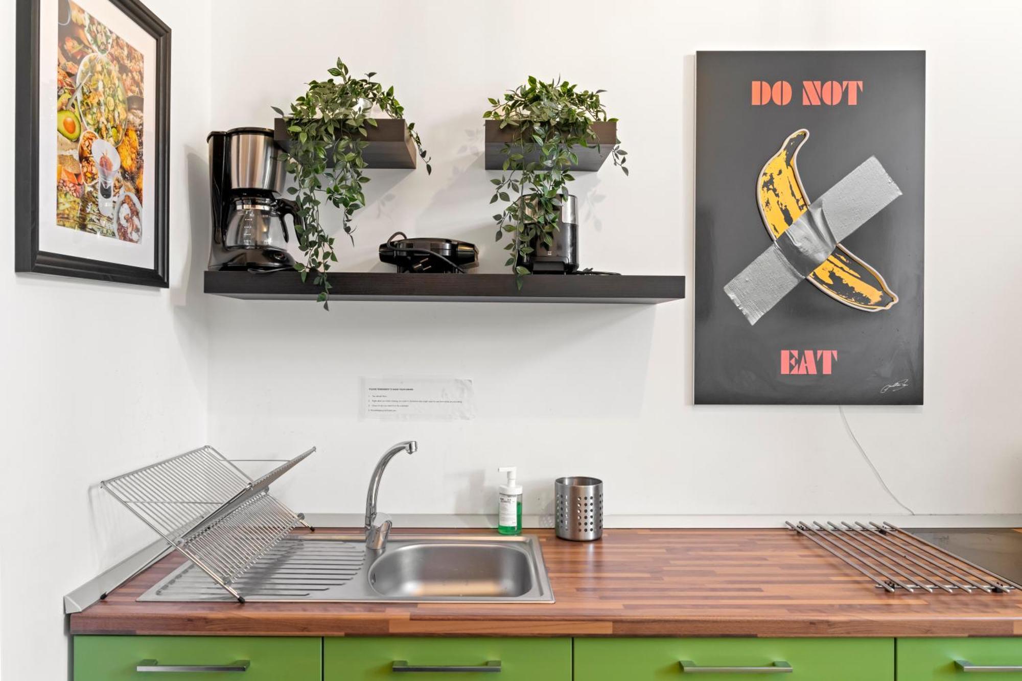 Nest Boutique Hostel 布加勒斯特 外观 照片